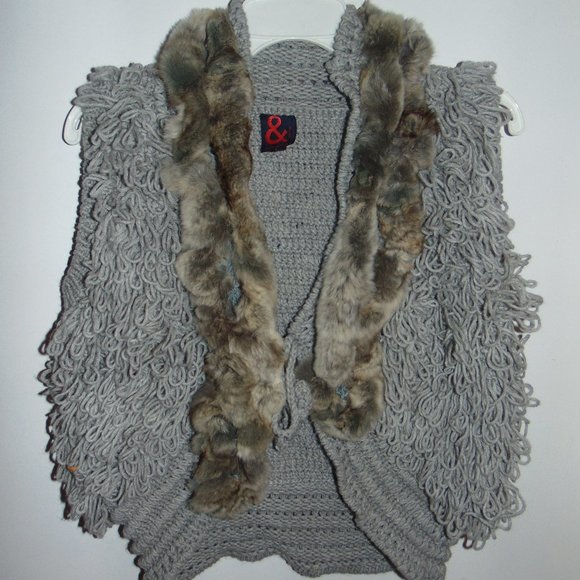DG Knit Chinchilla Fur Trim Loop Shag Crochet Vest Womens Cardigan Sweater Large - Picture 1 of 6